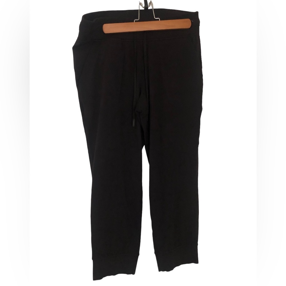 Lululemon Joggers Black Soft Cropped Drawstring Size 10